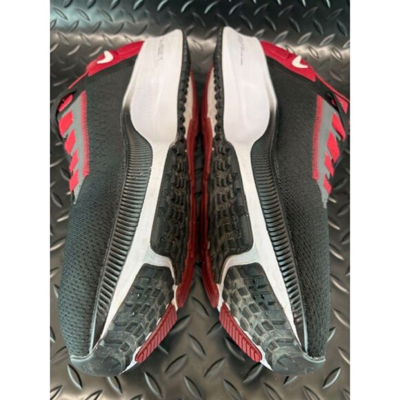Nike Air Zoom Pegasus 38 Arkansas Razorbacks DJ0817-001 Mens sneakers size 11.5 - Picture 6 of 8